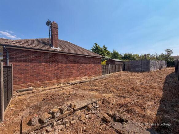Dene Close, Kettering photo 4