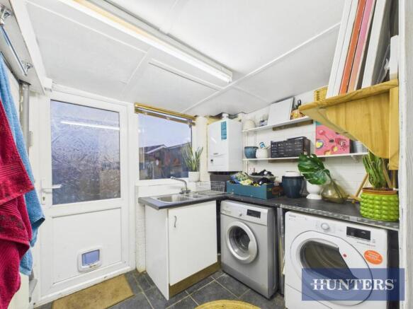 2 bed Semi-Detached for sale Image 8