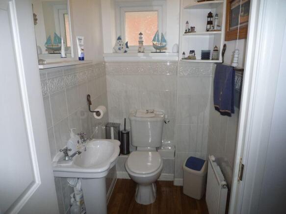 Cloakroom/WC