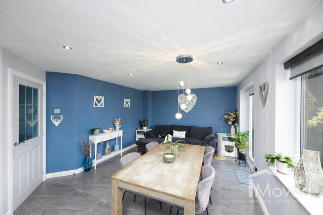 Pavers Drive - Kitchen 4