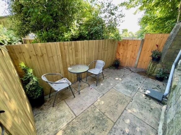 3 bed Terraced for sale Image 6