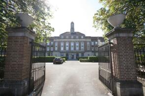 126, 566 Academy Court, Longbridge Road, Dagenham RM8 2AR