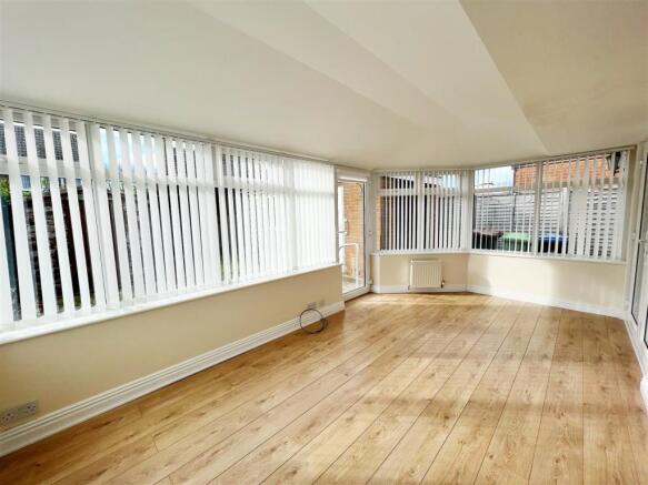 Garden Room 2.jpg