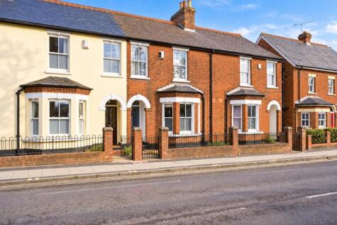 Victoria Street, St. Albans, Hertfordshire, AL1