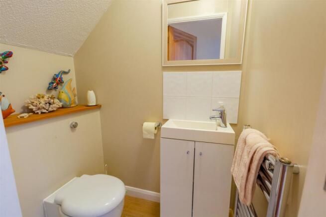 Downstairs WC copy.jpg