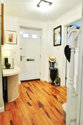 Photo 9