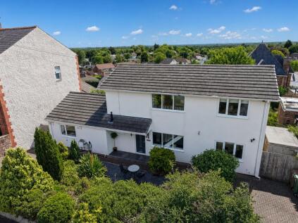 South Drive, Heswall, CH60
