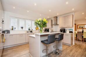 15, Pioneer Avenue, Tonbridge TN12 9FT