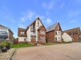 4, Kestrel View, The Lees, Herne Bay CT6 6JL