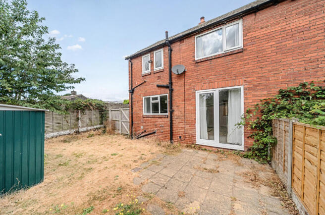 3 bed Semi-Detached for sale Image 10