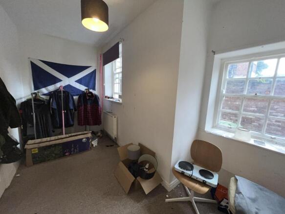 2 bed Flat for sale Image 6