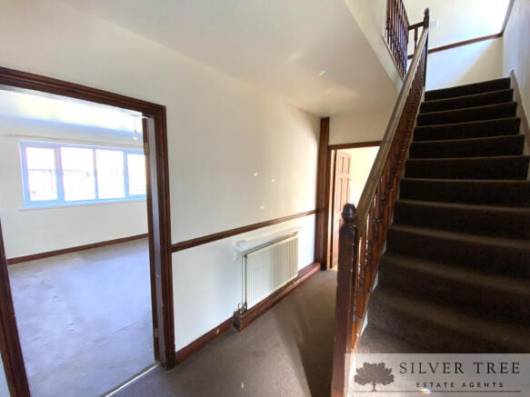 3 bed Terraced for sale Image 11