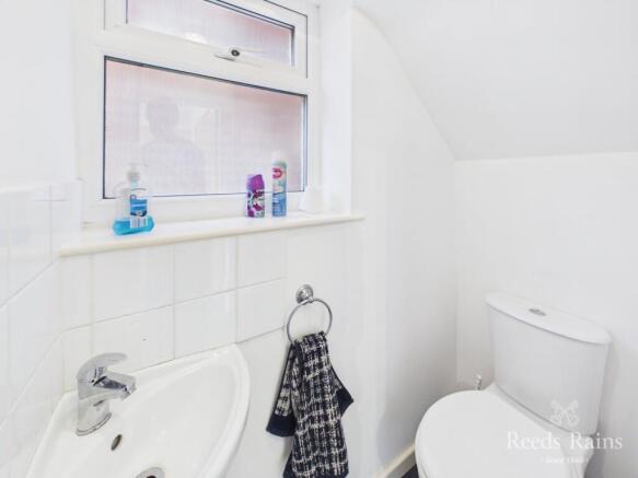 3 bed Semi-Detached for sale Image 7