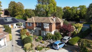 6, Hylands Close, Epsom KT18 7EE