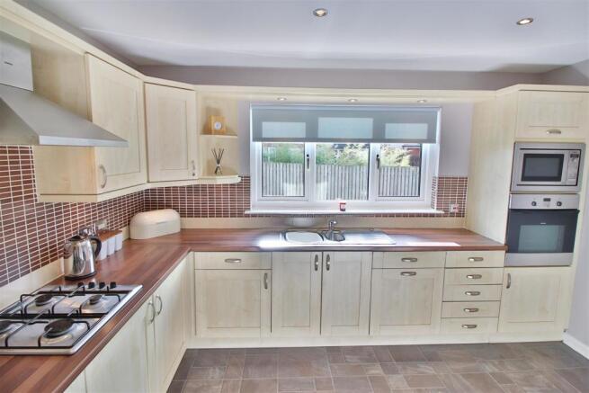 HazelwoodGrove_Kitchen_1.jpg