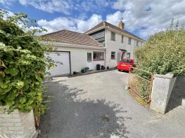 27, Wessex Avenue, Blandford Forum DT11 0TG