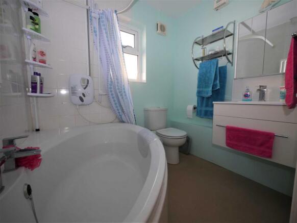 Photo 10