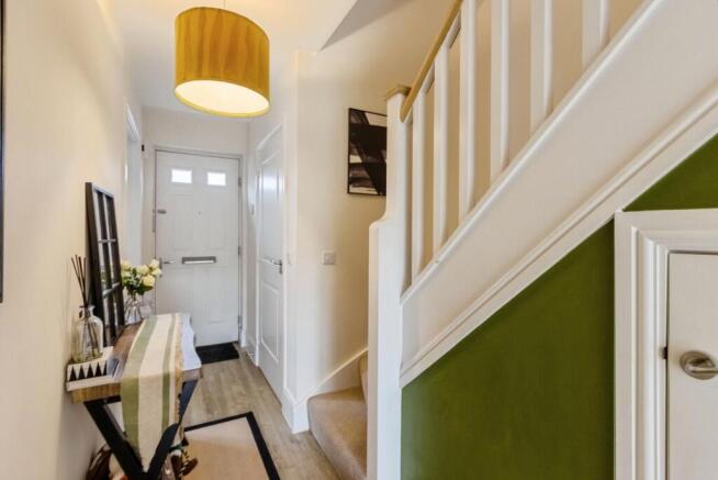 4 bed Semi-Detached for sale Image 5