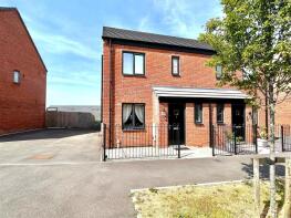 69, Brookes Avenue, Newdale, Telford TF3 5FD