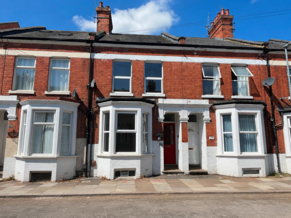75 Lea Road, Front