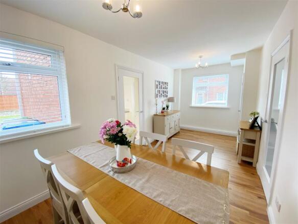 Dining Room 3.jpg