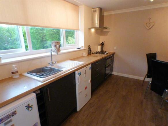 Kitchen Dining (1)