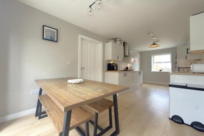 3 bed Detached for sale Image 10