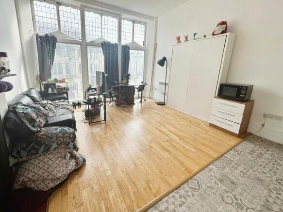 1 bed Apartment for sale Image 5