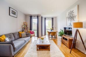 Flat 17, 40 Terrano House, Melliss Avenue, Richmond TW9 4BZ