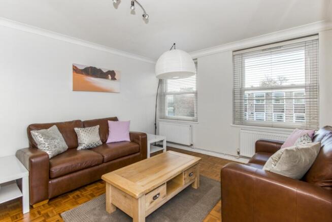 LivingRoom4