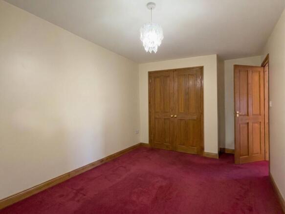 1 bed Ground Flat for sale Image 5