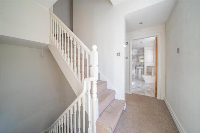 3 bed Terraced for sale Image 11