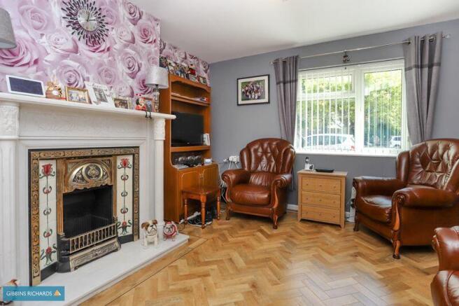 Sitting/Dining Room