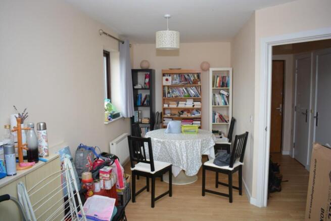 Dining Area.jpg
