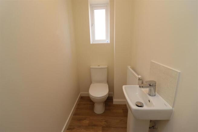 2 bed Semi-Detached for sale Image 4