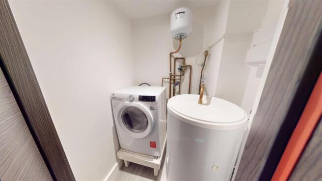 1 bed Apartment to rent Image 7