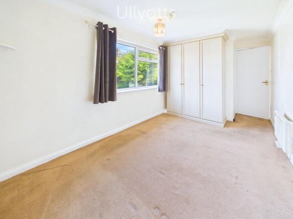1 bed Apartment to rent Image 11