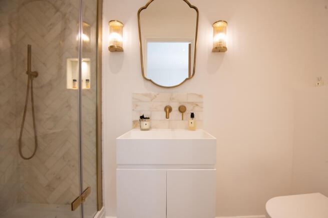 Second Ensuite