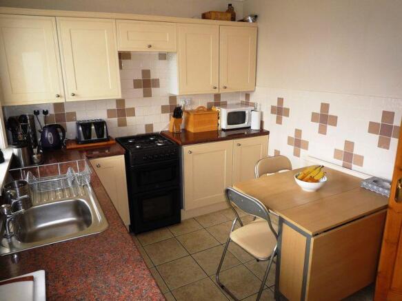Kitchen/Dining Room