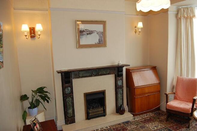 SITTING ROOM