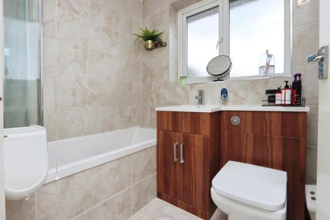 1 bed Flat for sale Image 8