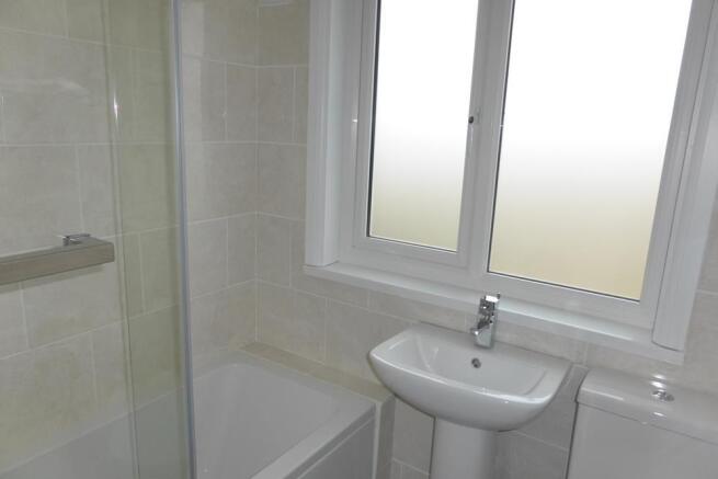 bathroom1.JPG