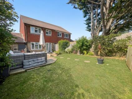 Woodlands Close, Peacehaven, BN10 7SF