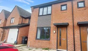 14, Old Spot Way, Winsford CW7 1GL