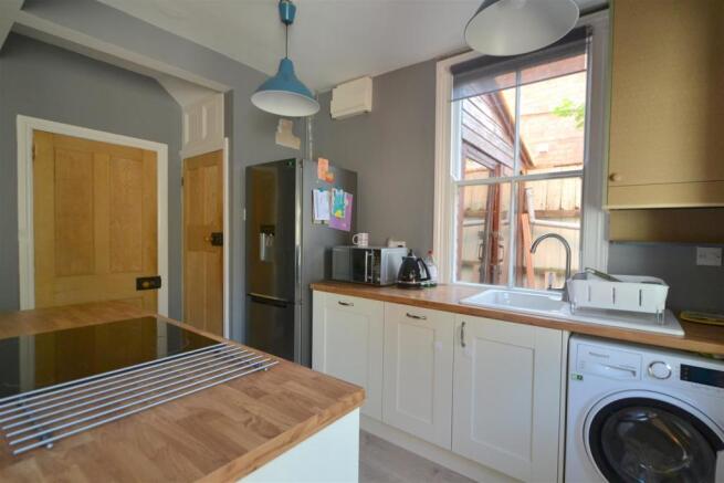 kitchen4.JPG