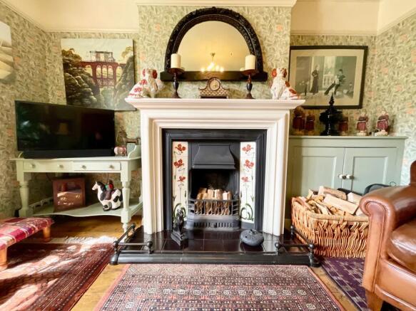 3 bed Terraced for sale Image 11
