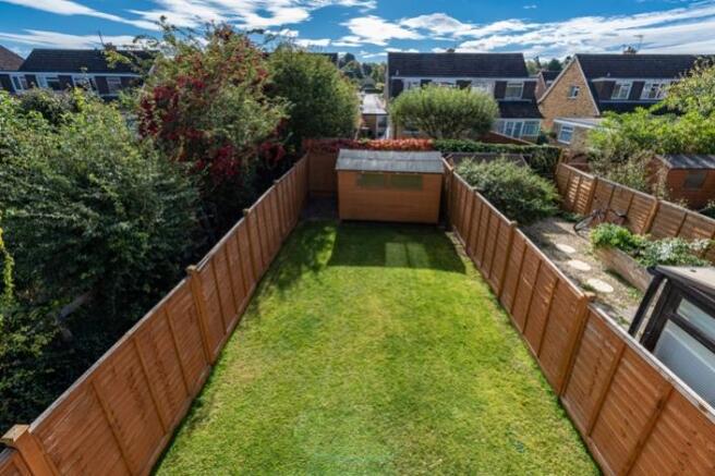 23 Bushey Close - Low04