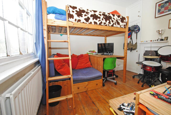 Photo 12