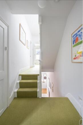 Upstairs-Hallway-2.jpg