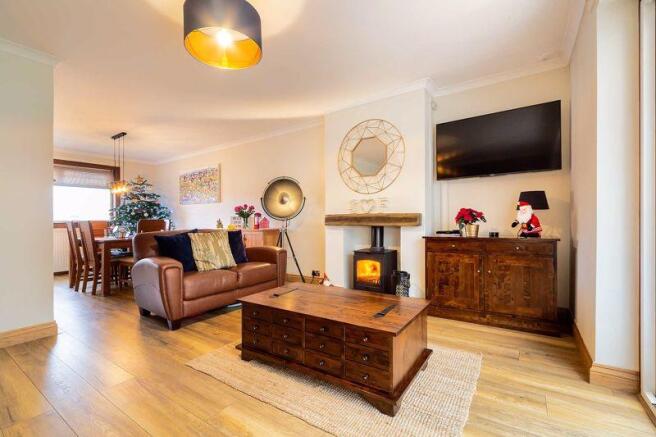 Living Room/Diner